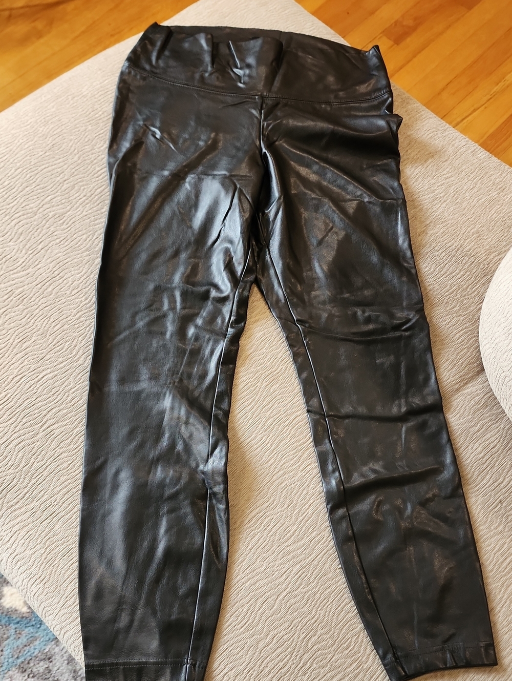 WHBM Black Vegan Faux Leather High Rise Runway Leggings Pants Size 12